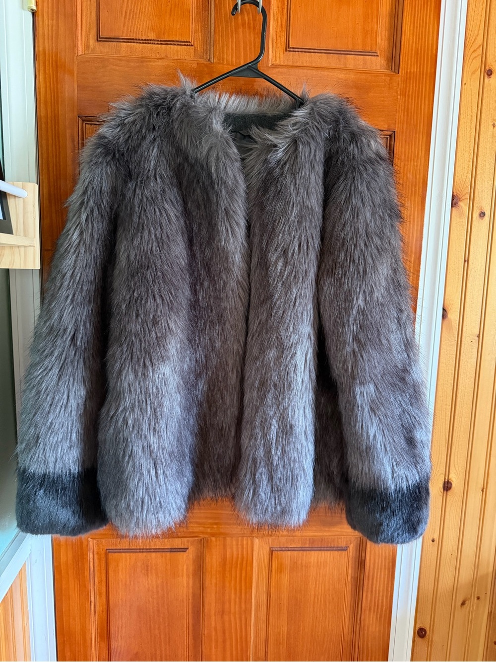 Vera Wang Gray Faux Fur Teddy Jacket